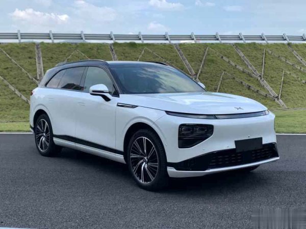 创盈在线 新款小鹏G9申报图曝光，自研芯片将装车